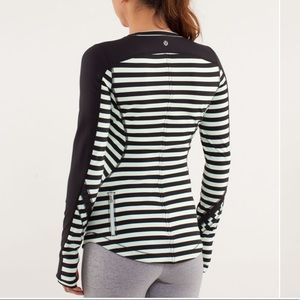 Lululemon Reflect Longsleeve size 4